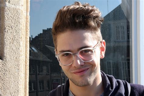 La Fête des Etoiles de Montmartre : Un spectacle musical explosif avec Xavier Dolan !